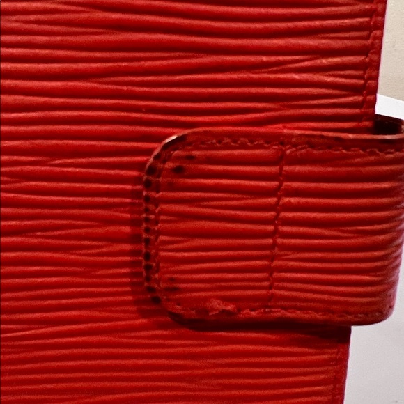 Fendi Red Leather Agenda with COA - has some marks - Picture 7 of 13
